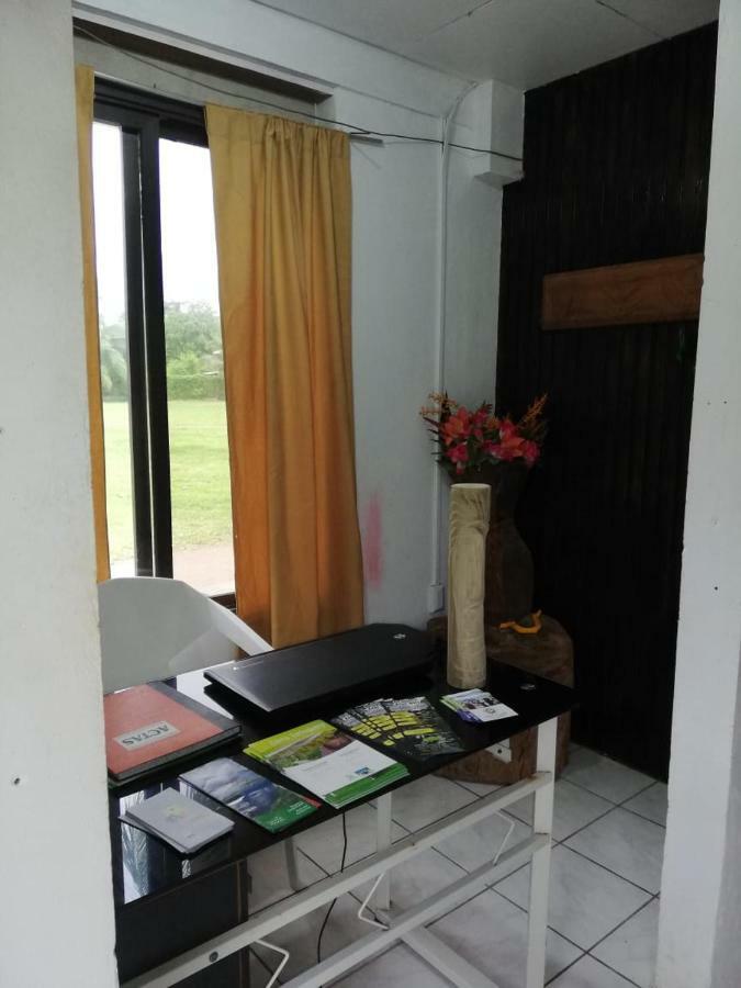 Cabinas Miss Miriam 2 Tortuguero Exterior photo