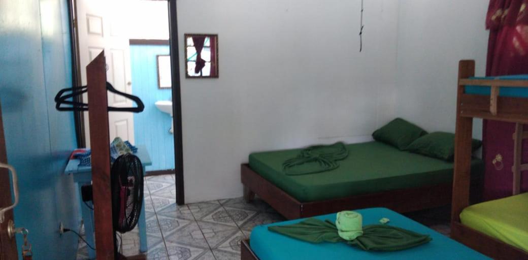 Cabinas Miss Miriam 2 Tortuguero Exterior photo